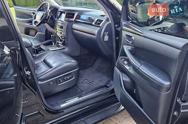 Позашляховик / Кросовер Lexus LX 2012 в 