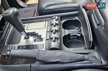 Позашляховик / Кросовер Lexus LX 2012 в 