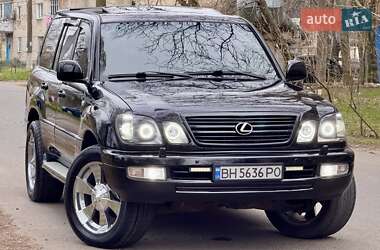 Внедорожник / Кроссовер Lexus LX 2003 в 