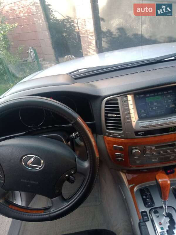 Внедорожник / Кроссовер Lexus LX 2005 в Борисполе