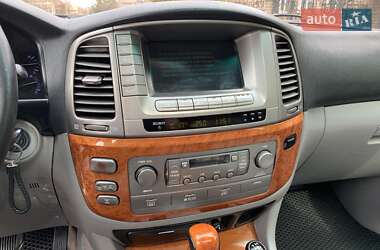 Внедорожник / Кроссовер Lexus LX 2005 в 