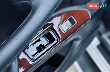 Внедорожник / Кроссовер Lexus LX 2012 в 