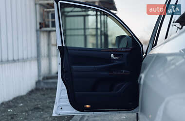 Внедорожник / Кроссовер Lexus LX 2012 в 