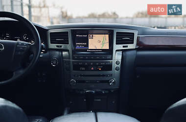 Внедорожник / Кроссовер Lexus LX 2012 в 