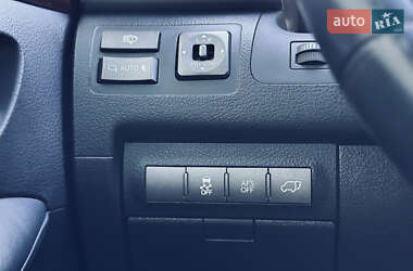Внедорожник / Кроссовер Lexus LX 2012 в 