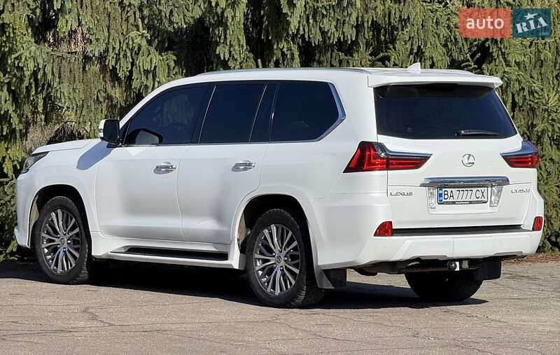 Позашляховик / Кросовер Lexus LX 2017 в Кропивницькому