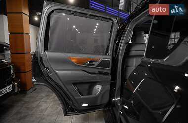 Внедорожник / Кроссовер Lexus LX 2022 в 