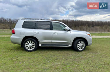 Внедорожник / Кроссовер Lexus LX 2008 в 