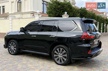 Внедорожник / Кроссовер Lexus LX 2019 в 