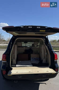 Внедорожник / Кроссовер Lexus LX 2008 в 