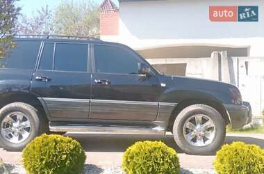 Внедорожник / Кроссовер Lexus LX 2005 в 