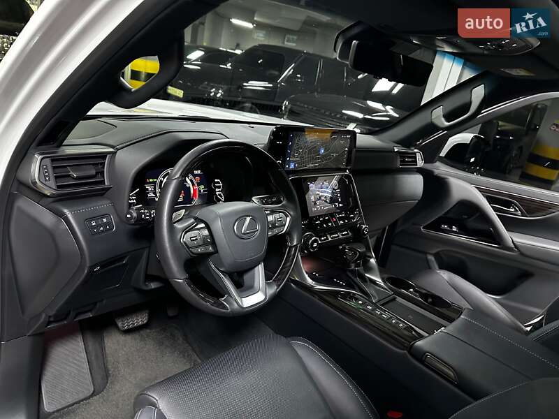 Позашляховик / Кросовер Lexus LX 2022 в Києві