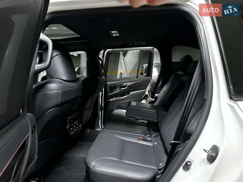 Позашляховик / Кросовер Lexus LX 2022 в Києві