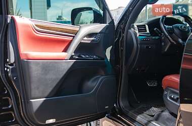 Внедорожник / Кроссовер Lexus LX 2019 в 