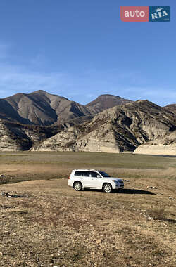 Внедорожник / Кроссовер Lexus LX 2008 в 