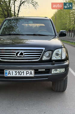 Внедорожник / Кроссовер Lexus LX 2004 в 
