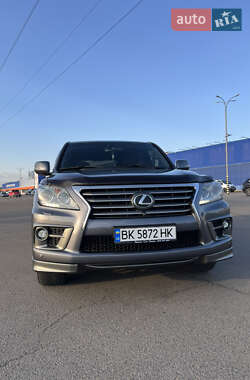 Внедорожник / Кроссовер Lexus LX 2014 в 