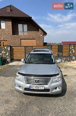 Внедорожник / Кроссовер Lexus LX 2008 в 