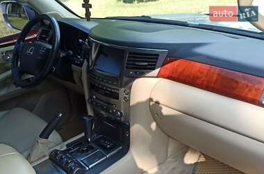 Позашляховик / Кросовер Lexus LX 2008 в 