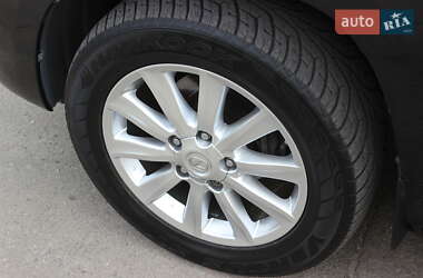 Внедорожник / Кроссовер Lexus LX 2010 в 