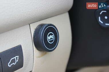 Внедорожник / Кроссовер Lexus LX 2010 в 
