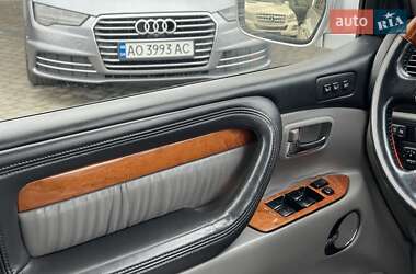 Позашляховик / Кросовер Lexus LX 2007 в 
