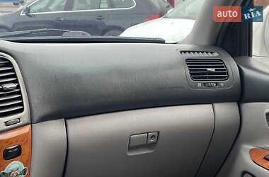 Позашляховик / Кросовер Lexus LX 2007 в 