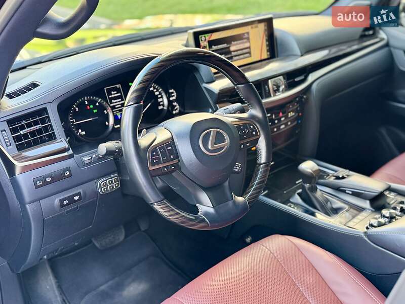 Позашляховик / Кросовер Lexus LX 2019 в Києві
