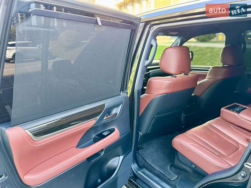 Позашляховик / Кросовер Lexus LX 2019 в Києві