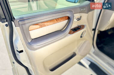 Внедорожник / Кроссовер Lexus LX 2007 в 