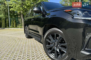 Внедорожник / Кроссовер Lexus LX 2019 в 