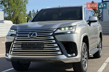 Внедорожник / Кроссовер Lexus LX 2022 в 