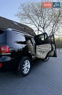 Позашляховик / Кросовер Lexus LX 2008 в 