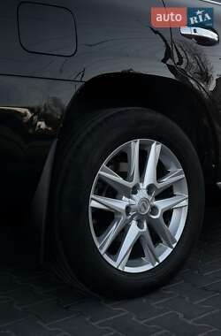 Позашляховик / Кросовер Lexus LX 2008 в 