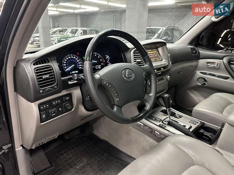 Позашляховик / Кросовер Lexus LX 2007 в Харкові