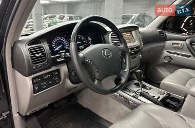 Внедорожник / Кроссовер Lexus LX 2007 в 