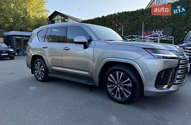Позашляховик / Кросовер Lexus LX 2022 в 