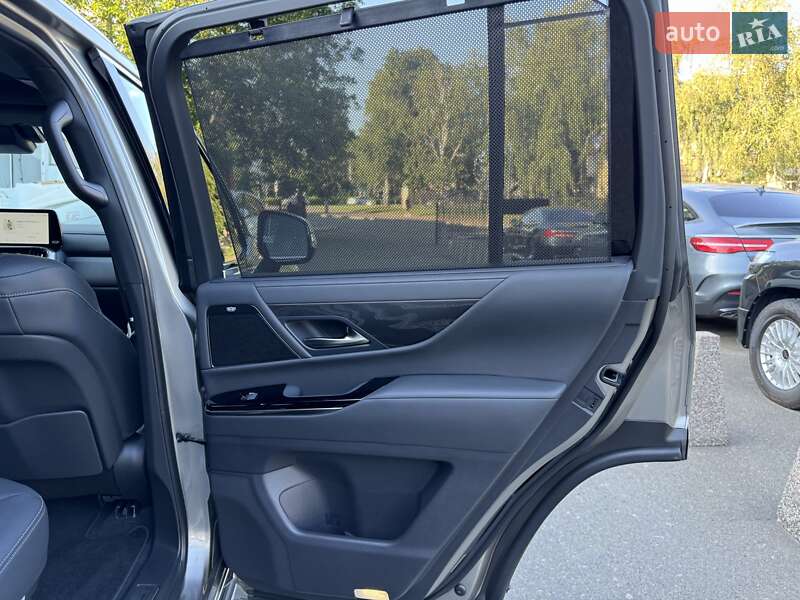 Внедорожник / Кроссовер Lexus LX 2022 в Киеве