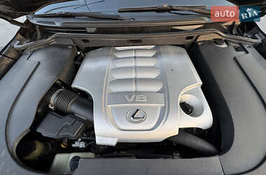 Внедорожник / Кроссовер Lexus LX 2009 в 