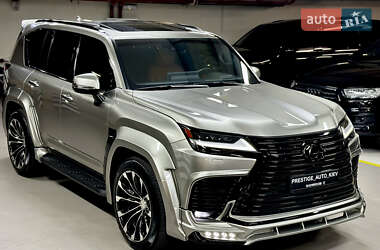 Позашляховик / Кросовер Lexus LX 2022 в 