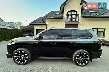 Позашляховик / Кросовер Lexus LX 2016 в 