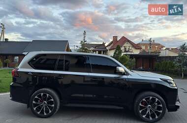 Позашляховик / Кросовер Lexus LX 2016 в 