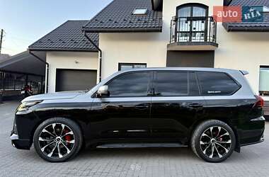 Позашляховик / Кросовер Lexus LX 2016 в 