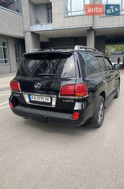 Внедорожник / Кроссовер Lexus LX 2008 в 