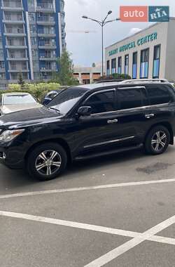 Позашляховик / Кросовер Lexus LX 2008 в Києві