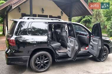 Внедорожник / Кроссовер Lexus LX 2010 в 