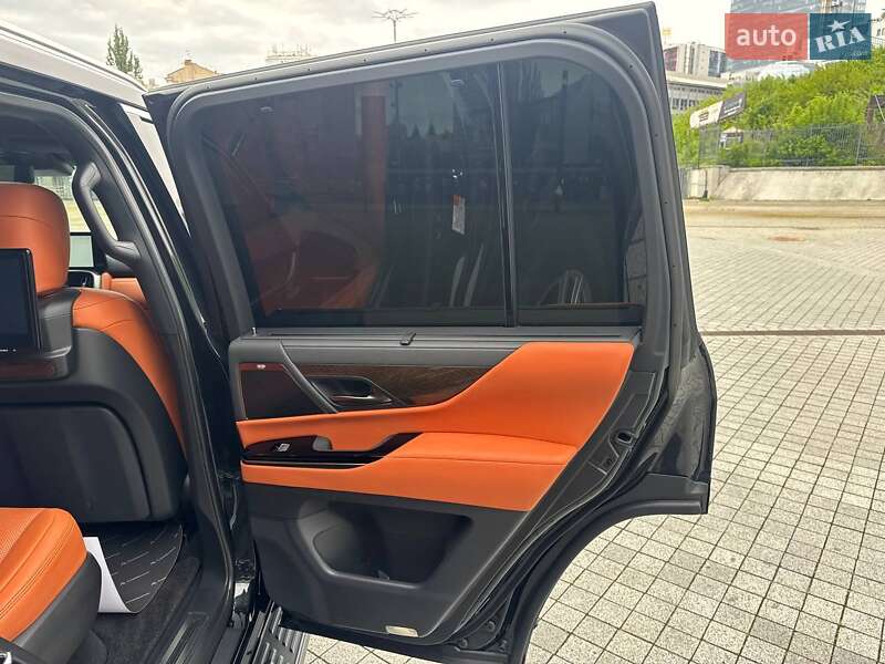 Позашляховик / Кросовер Lexus LX 2022 в Києві