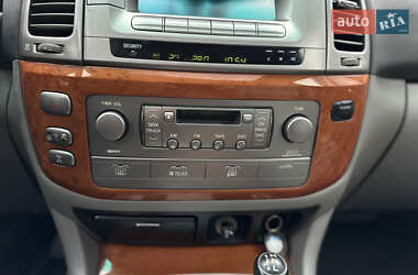 Позашляховик / Кросовер Lexus LX 2004 в 