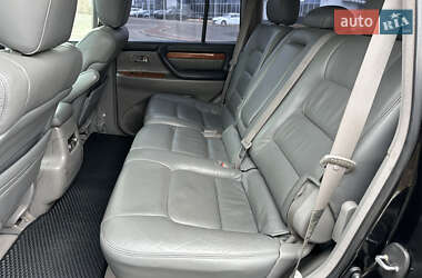 Позашляховик / Кросовер Lexus LX 2004 в 