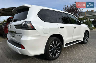 Позашляховик / Кросовер Lexus LX 2020 в 